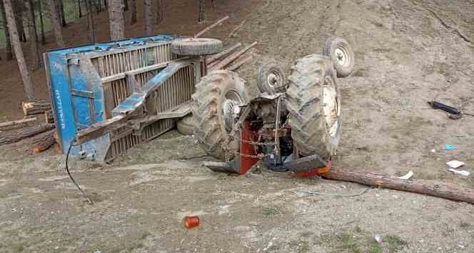 Şarampole yuvarlanan traktörün sürücüsü hayatını kaybetti