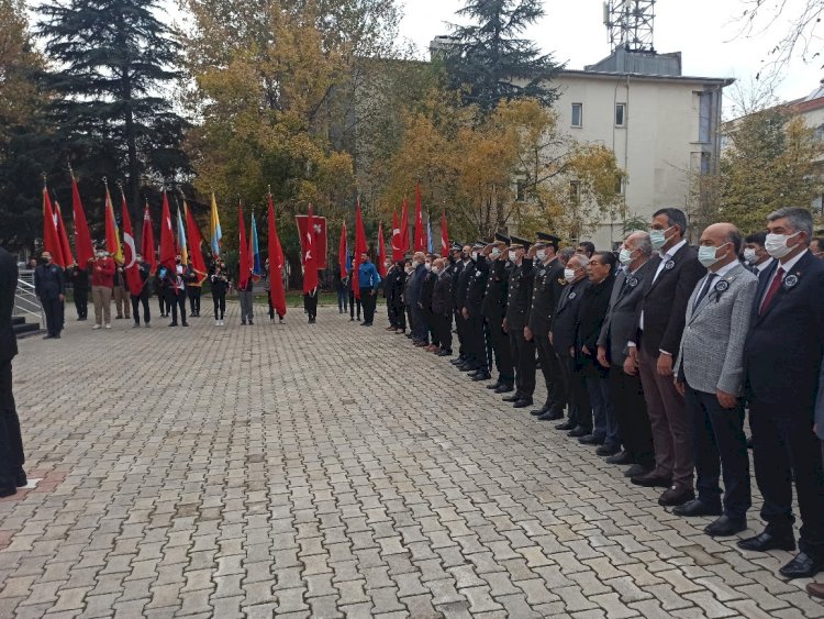 Gölbaşı'nda 10 Kasım Atatürk'ü Anma töreni düzenlendi