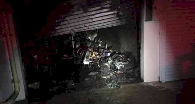 Motosiklet tamirhanesinde yangın: 2 yaralı