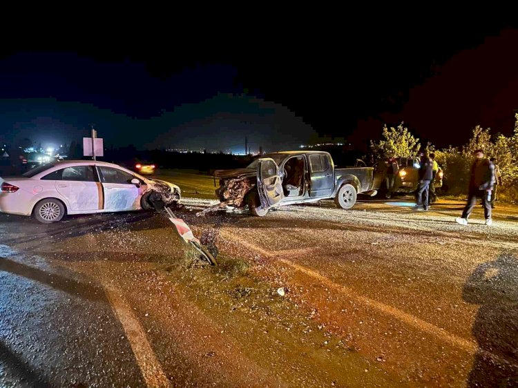 Üç aracın karıştığı kazada: 1 kişi yaralandı